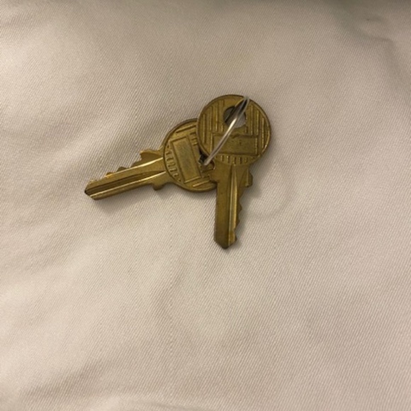 VIntage CHANEL Diamond-Quilted Leather Weekend Duffel - Picture 7 of 10